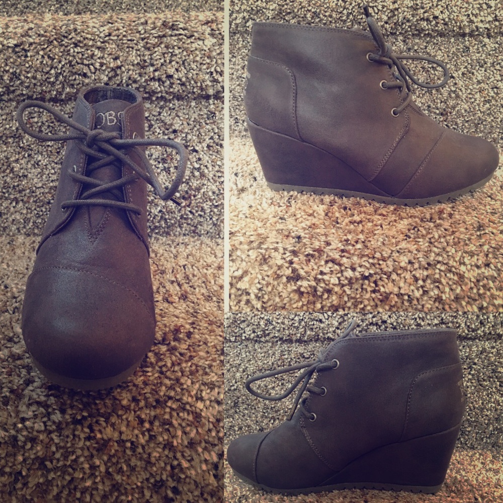 Sketcher Bob wedges